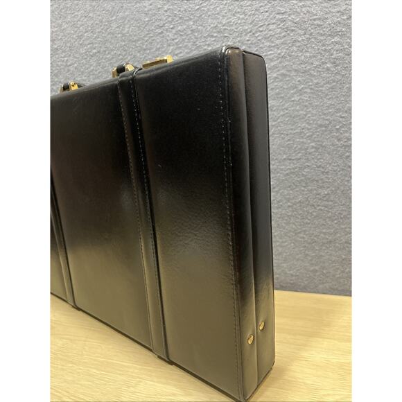 Vintage Black Combination Lock Hardshell Briefcase - Picture 3 of 16